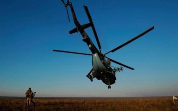 Gambar fail menunjukkan sebuah helikopter yang digunakan oleh Ukraine di timur negara itu. - Foto AFP