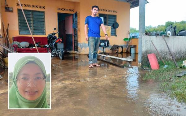 Nik Adam menunjukkan air yang mula melimpah di kaki lima rumah sewanya pada Isnin. Gambar kecil: Shuhada