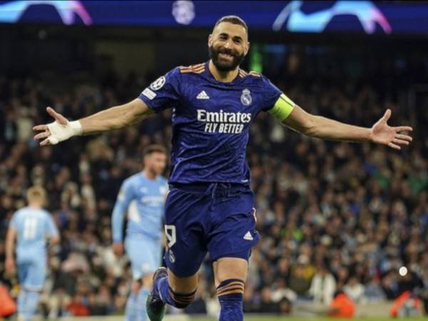 Benzema berjaya meledak dua gol ketika Real tewas kepada City dalam aksi separuh akhir UCL di Stadium Etihad awal pagi tadi.