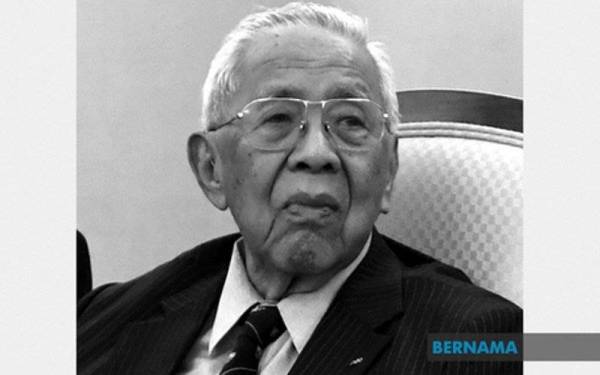 Allahyarham Tan Sri Ahmad Rithauddeen - Foto Bernama 