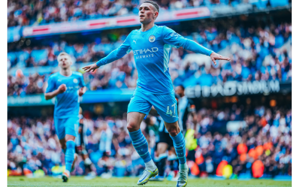 Foden turut sama mencetak gol ketika membantu Manchester City menang besar ke atas Newcastle United di Stadium Etihad.