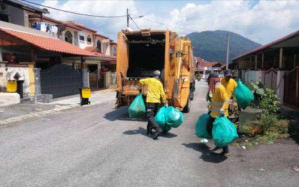 Kutipan sampah kembali seperti biasa selepas MBI mengambil beberapa tindakan mengatasi masalah yang dihadapi.