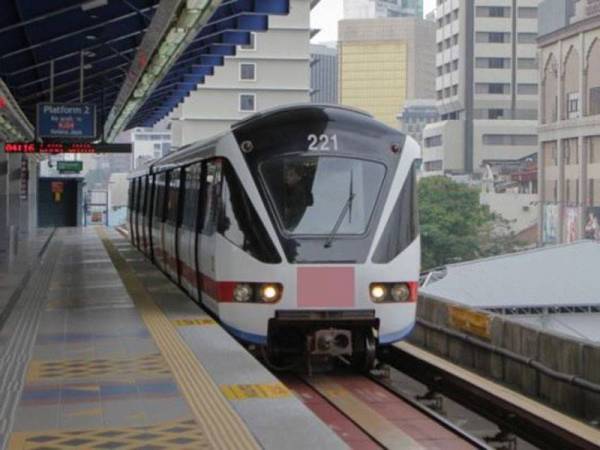 Penumpang yang terjejas layak mendapat baucer bayaran balik perjalanan satu hala di mana-mana kaunter stesen LRT.