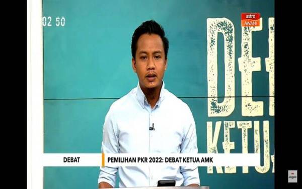 Calon Ketua AMK, Fahmi Zainol pada program ‘Debat Ketua AMK’ yang disiarkan secara langsung di Astro Awani pada Selasa.