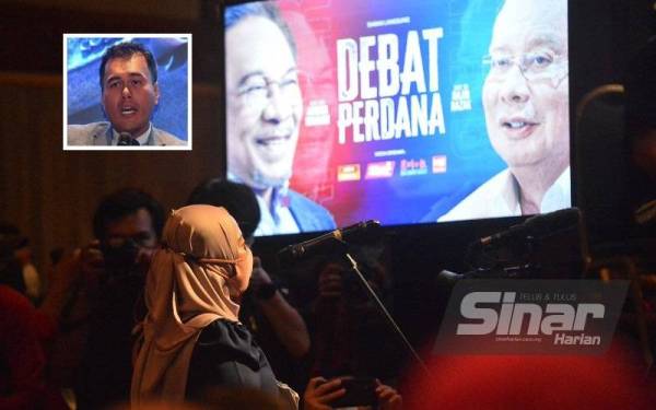 Program Debat Perdana yang disiarkan langsung dari Pusat Pelancongan Malaysia (MATIC) pada Khamis. (Gambar kecil: Mohd Azizuddin)