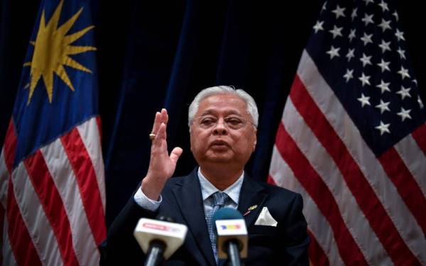 Perdana Menteri Datuk Seri Ismail Sabri Yaakob menyuarakan pendirian Malaysia berhubung konflik Ukraine-Rusia, Palestin, Myanmar dan Laut China Selatan semasa Sidang Kemuncak Khas ASEAN-AS yang dipengerusikan Presiden Joe Biden di Washington DC baru-baru ini. - Foto Bernama