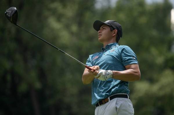  Ervin Chang mengekalkan rentak cemerlang apabila menghadiahkan pingat emas kedua dalam sukan golf menerusi acara berpasukan lelaki setelah menewaskan saingan dari Thailand di Heron Lake Golf Course & Resort pada Rabu.