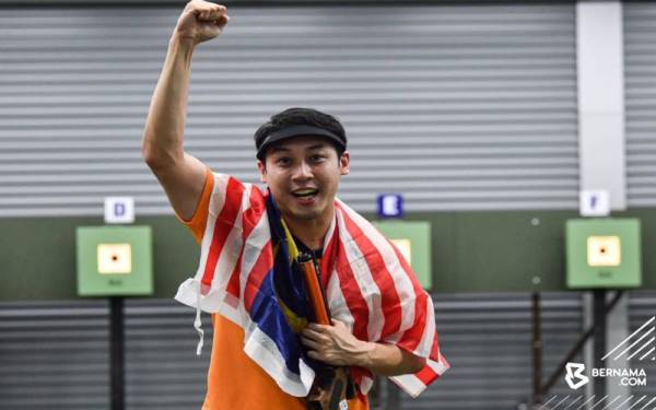 Johnathan mengungguli saingan akhir acara 10 meter air pistol lelaki untuk memenangi pingat emas Sukan SEA Hanoi 2021 pada Khamis.