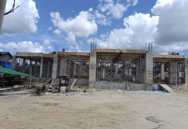 Pembinaan Masjid Mukim Beris Pak Pura yang baharu sedang dalam pembinaan di Bachok. Foto Ihsan Masjid Beris Pak Pura