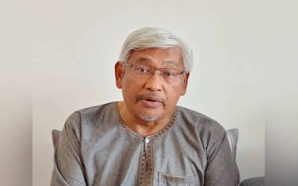 Abdul Aziz ketika ditemui pemberita di kediamannya di Ipoh, pada Jumaat.