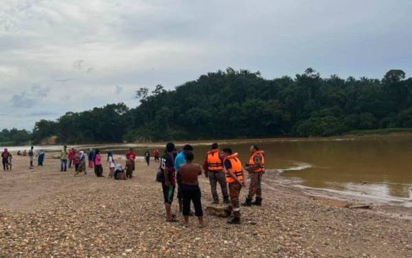 Lokasi tiga remaja warga Thailand mandi-manda. 