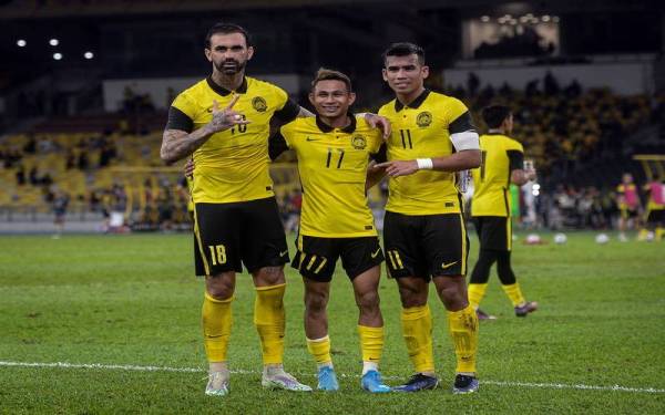 De Paula (kiri) menyumbang satu gol dan satu bantuan jaringan ketika membantu Malaysia menewaskan Brunei 4-0 dalam aksi persahabatan di Stadium Nasional, Bukit Jalil pada Jumaat.
FOTO: BERNAMA