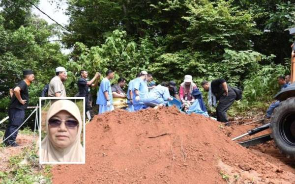 Pasukan Forensik HTAA menjalankan kerja pengalihan jenazah kerana kawasan berbukit di Kampung Aur Bukit Ibam akan dilaksanakan pembinaan jalan dan jambatan baharu untuk kemudahan penduduk setempat. (Gambar kecil: Shamsiah)