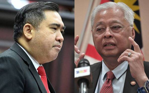 Anthony Loke (kiri) dan Ismail Sabri.