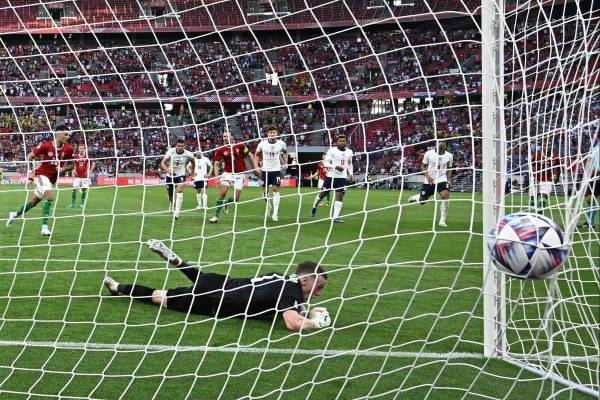 Pemain Hungary, Szoboslai menyempurnakan sepakan penalti pada minit ke-66 bagi memastikan kemenangan Hungary. - Foto AFP via GettyImages