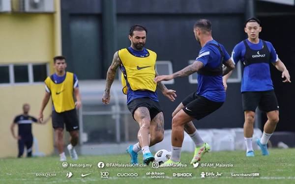 Pemain Harimau Malaya kini sedang giat menjalani latihan sebagai persiapan menghadapi kempen kelayakan Piala Asia 2023.
FOTO-FAM