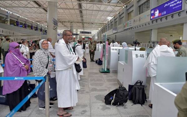 Jemaah haji bakal berdepan suhu panas mencecah 48 darjah Celsius. - Foto AFP