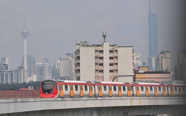 Mass Rapid Transit (MRT) laluan Putrajaya fasa satu sedia untuk beroperasi dari Kwasa Damansara ke Kampung Batu yang akan dibuka kepada orang ramai mulai jam 3 petang pada hari ini. - Foto Bernama