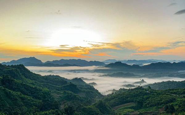 Kawasan Delta Sarawak yang terletak di selatan negeri itu diiktiraf sebagai Geopark Kebangsaan yang keenam. - Foto Facebook Sarawak Delta Geopark