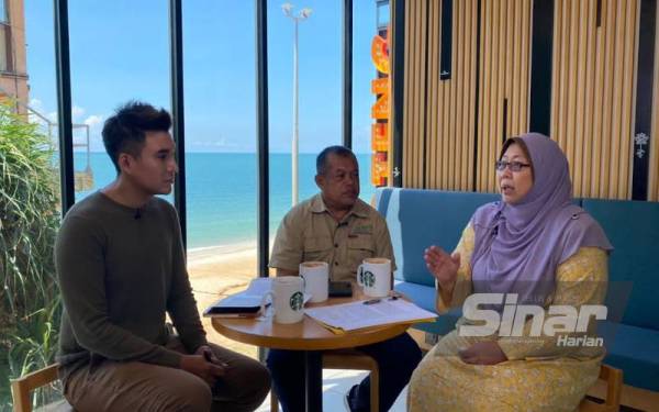 Dari kanan: Ahli Parlimen Kuantan, Fuziah Salleh, Aktivis Alam Sekitar, Khaidir Ahmad dan Zaim Zaini.