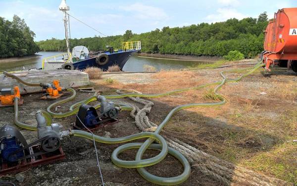 Tempat Penyeludupan Minyak Diesel