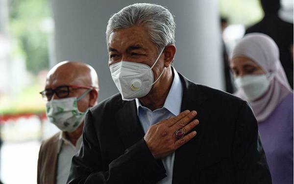 Datuk Seri Dr Ahmad Zahid Hamidi hadir di Kompleks Mahkamah Kuala Lumpur pada Selasa. - Foto Bernama