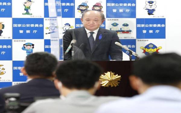 Itaru Nakamura dalam sidang akhbar di Tokyo pada Selasa. - Foto Kyodo