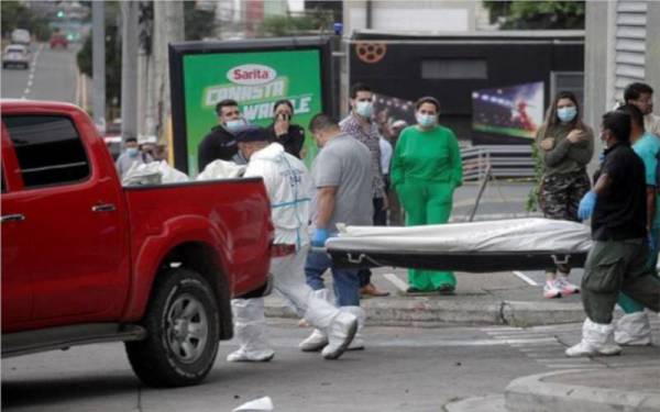 Anak lelaki bekas Presiden Honduras Porfirio Lobo Sosa, bersama tiga lagi lelaki maut ditembak di sini awal Khamis. - Foto Reuters