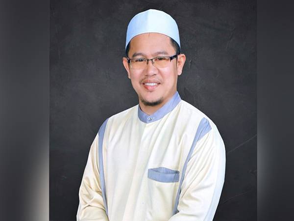 TUAN MOHD SARIPUDIN TUAN ISMAIL
Exco Pertanian, Industri Asas Tani, Bioteknologi, Teknologi Hijau dan Alam Sekitar Kelantan