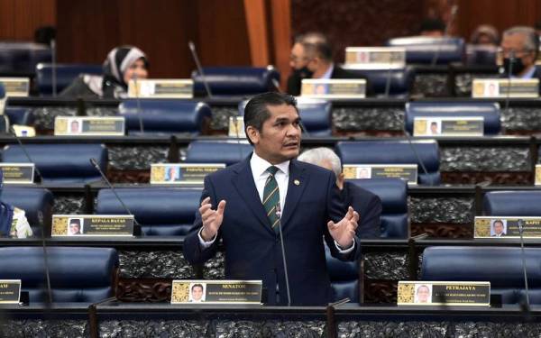 Mohd Radzi pada Mesyuarat Pertama Penggal Kelima, Parlimen ke-14 di Bangunan Parlimen hari ini. Foto Bernama