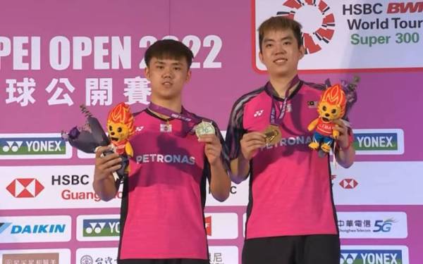 Wei Chong-Kai Wun menjadi juara Terbuka Taiwan selepas menumpaskan pasangan tuan rumah sebentar tadi.