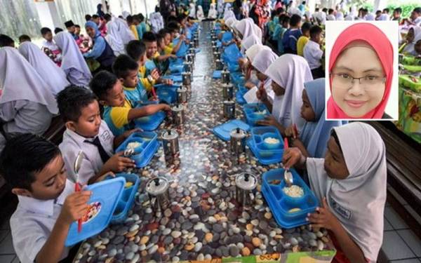 Kos bahan asas yang meningkat menyebabkan pengusaha kantin berdepan kekangan untuk menyediakan makanan berkhasiat di sekolah. (Gambar kecil: Siti Normah)