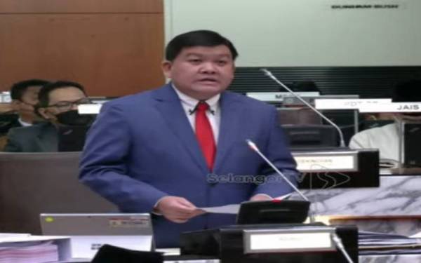 Exco Pelancongan, Alam Sekitar, Teknologi Hijau dan Hal Ehwal Orang Asli Selangor, Hee Loy Sian semasa sesi perbahasan di Sidang DUN Selangor, pada Jumaat.