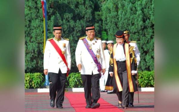 Gambar kenangan ketika Abdul Khalid menjadi Menteri Besar Selangor.