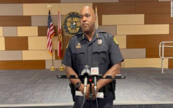 Ketua Polis Orlando Eric Smith. - Foto CNN