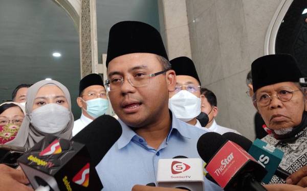 Amirudin ketika ditemui media di di Masjid Sultan Salahuddin Abdul Aziz Shah, di Shah Alam pada Isnin.