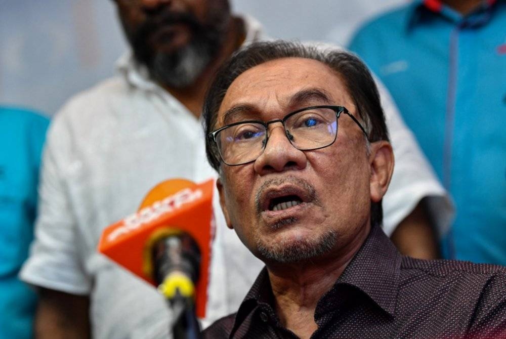 Anwar pada sidang media selepas Mesyuarat Majlis Pimpinan Negeri (MPN) PKR Perak di sini pada Khamis. - Foto Bernama 