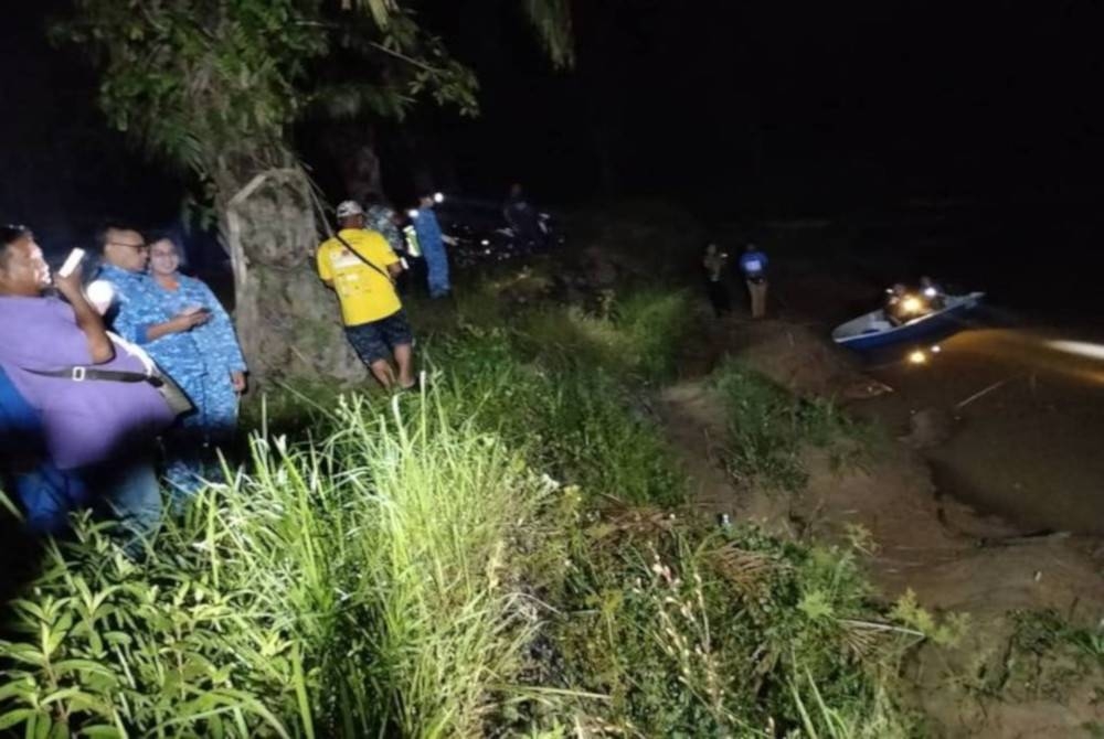 Mayat remaja dan kanak-kanak lelaki yang dihanyutkan arus semasa mandi di Sungai Triang berhampiran Pasar Ayam Kerayong, Bera pada Selasa lepas, masing-masing ditemukan pada malam dan awal pagi tadi. - Foto Bomba dan Penyelamat Pahang