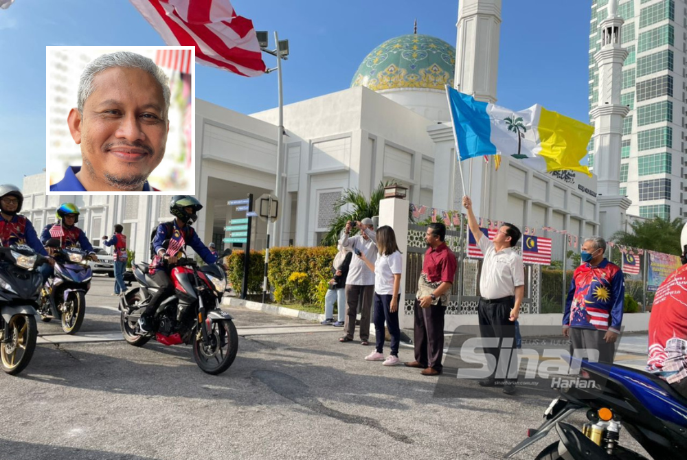 Sebanyak 200 buah motosikal terlibat dalam konvoi sempena Program Jauliah Merdeka Pengimarahan Takmir 3.0 Ride To Khaira Ummah 2020 di Bandar Sungai Pinang pada Sabtu. (Gambar kecil: Khairul Azman)