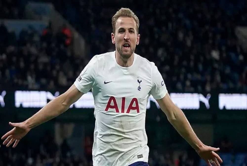 Kane menjaringkan gol kemenangan Spur ketika menewaskan Wolverhampton 1-0 dalam saingan EPL. - Foto Agensi.