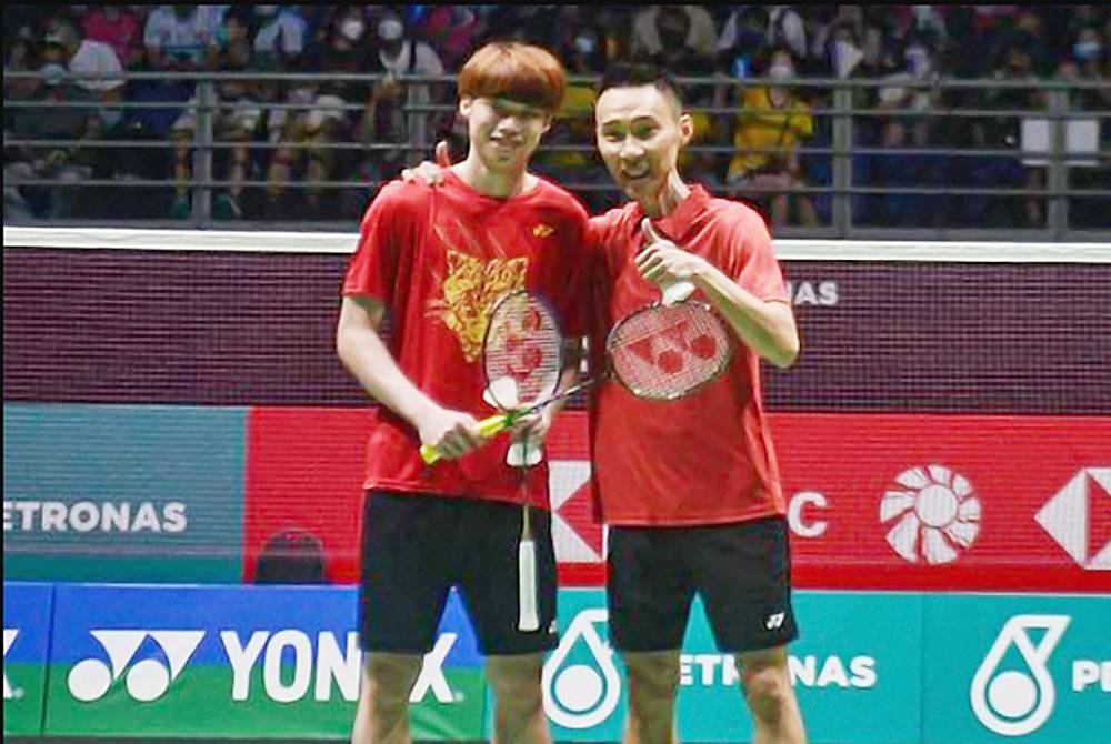 Tze Yong bersama Chong Wei - Foto Meng Fatt Lee