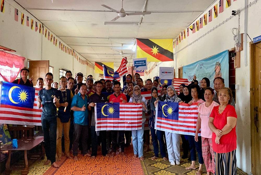 Kembara UMP Prihatin anjuran Yayasan UMP dengan kerjasama Institut Kemahiran MARA (IKM) Bintulu berjaya mengangkat konsep keharmonian #KeluargaMalaysia bersama komuniti Rumah Panjang Diau Anak Lumut, Pulau Raya, Kapit.