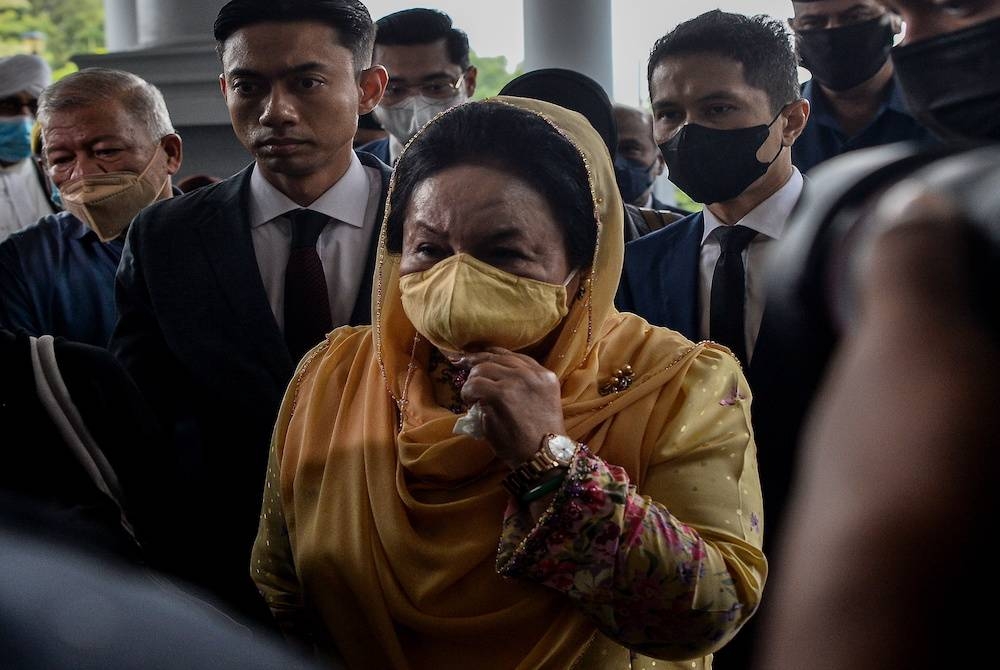 Rosmah hadir bagi mendengar keputusan perbicaraan kes rasuahnya berkaitan projek solar hibrid bernilai RM1.25 bilion untuk 369 sekolah luar bandar di Sarawak. - Foto Bernama