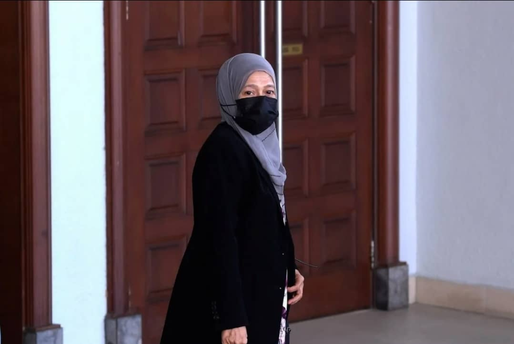 Datuk Siti Zauyah Mohd Desa ketika hadir di Mahkamah Tinggi Kuala Lumpur pada Selasa. - Foto Bernama