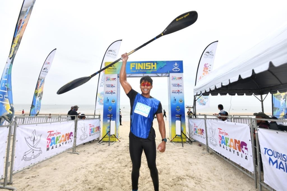 
Adib muncul juara Peringkat 2 selepas merekodkan masa keseluruhan 1: 28:06.03 saat di Pantai Lagenda, Pekan pada Khamis.