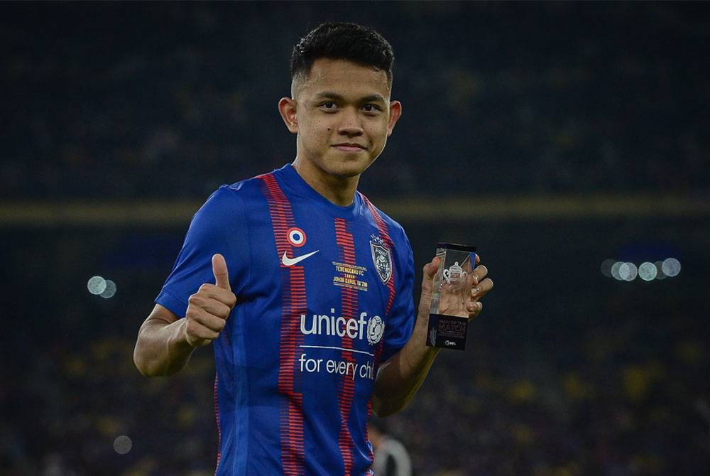 Arif Aiman dinobatkan Pemain Terbaik selepas tamat perlawanan Final Piala FA, JDT menentang Terengganu FC di Stadium Nasional Bukit Jalil pada Sabtu - Foto Bernama