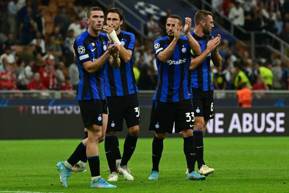 Sebahagian pemain Inter Milan pada aksi Liga Juara-Juara berdepan Bayern Munich pada Khamis. - Foto Getty Images