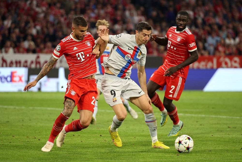 Antara aksi Barcelona menentang Bayern Munich di Allianz Arena semalam