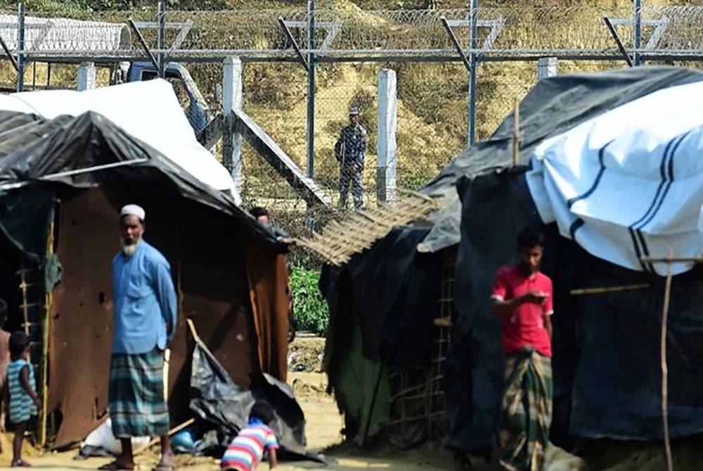 Bangladesh perlu membelanjakan kira-kira AS$1.22 bilion setiap tahun untuk pelarian Rohingya. - Foto AFP