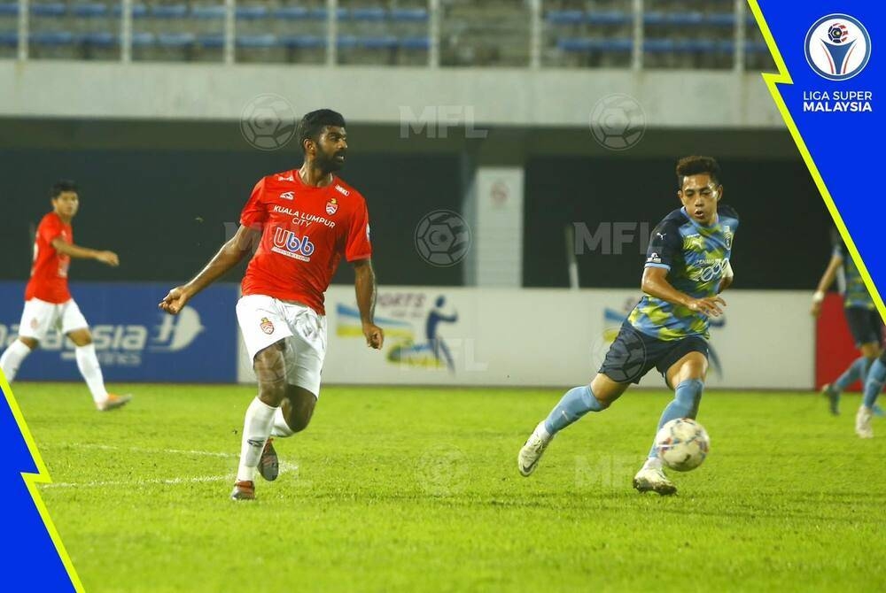 Penang FC memanfaatkan kelebihan beraksi di laman sendiri dengan menundukkan Kuala Lumpur (KL) City FC 1-0. - Foto Facebook Malaysian Football League